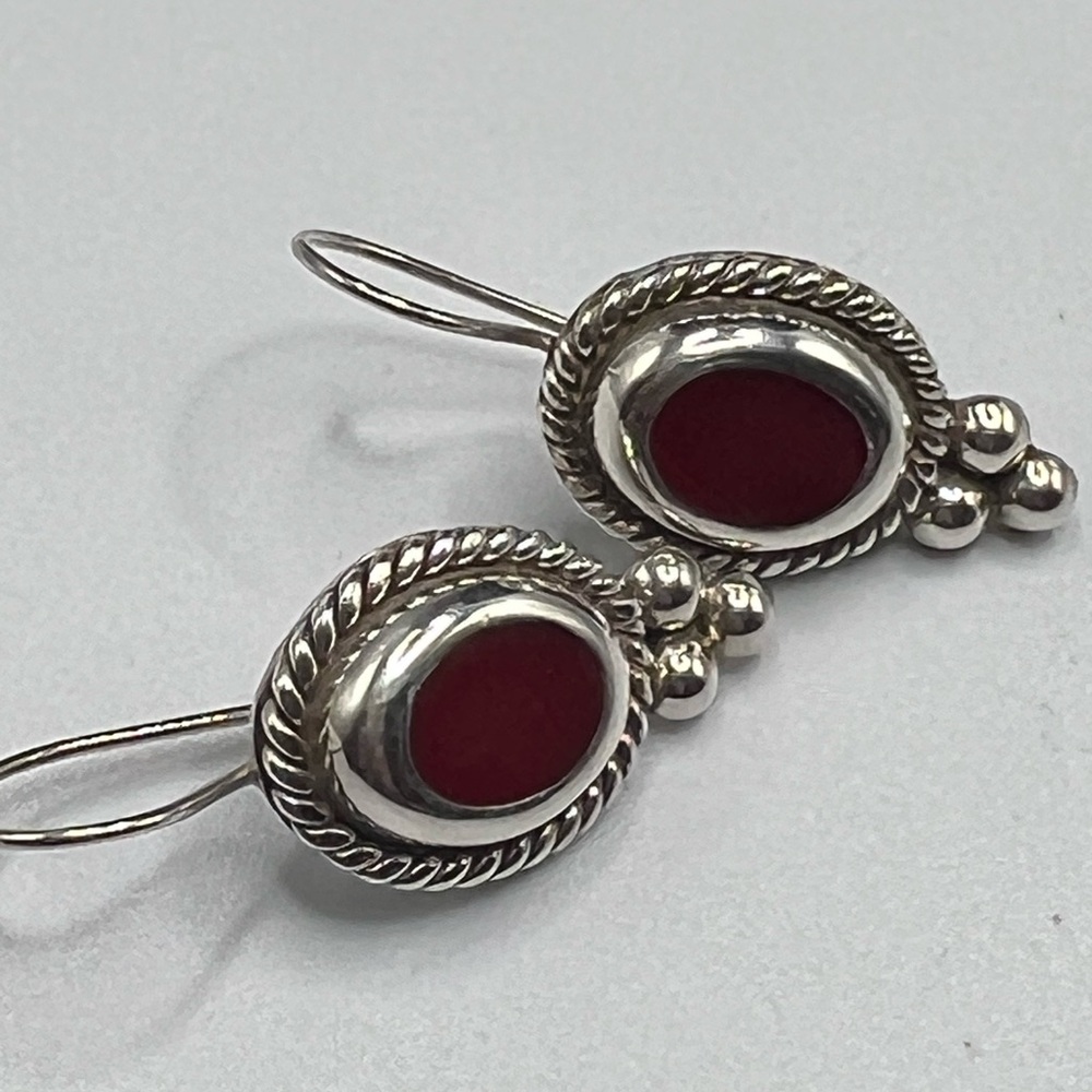 Vintage Mexico 925 Red Coral pendant, earrings and 925 Sterling 18” necklace. - Picture 3 of 9
